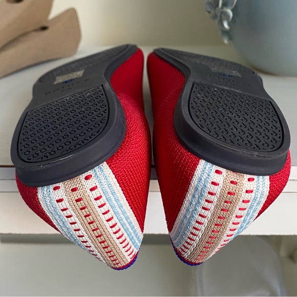 Rothy’s Square in Cardinal - Picture 5 of 10